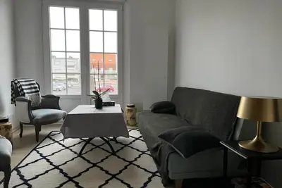Image de Douillet Appartement balcon 1er étage