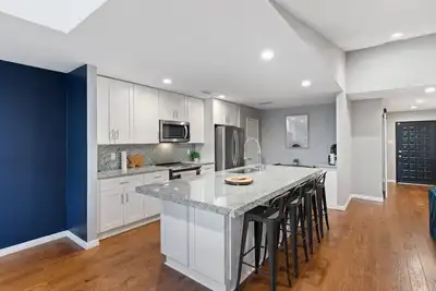 Image de Dallas Retreat: Modern Amenities