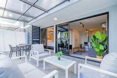 Image de w* | Incredible 1br with Terrace in San Francisco