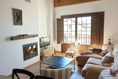 Image de Duplex lumineux 3 chambres avec parc et proche golf à Jaca