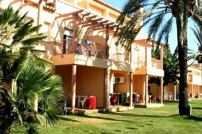 Image de Charmant Appartement 1 Chambre à Dénia - Proche Plage avec Piscine et WiFi Inclus