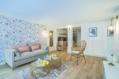 Image de 230 Suite Mayfair - Superbe Appartement à Paris
