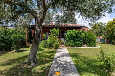Villa Ferula near the beach