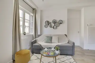 Image de 151 Suite Jean Yves - Superbe Studio à Paris