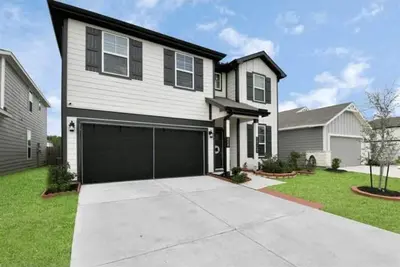 Image de Nestled Cozy 4-bedroom house with Loft, Pergola, WiFi, Ac in enjoyable Spring