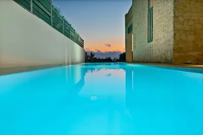 Image de Villa Mediterranea - Heated Pool
