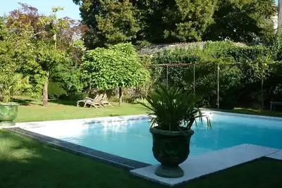 Image de Votre Espace Privatif dans une Vaste Propriété avec Piscine-Centre ville Cahors