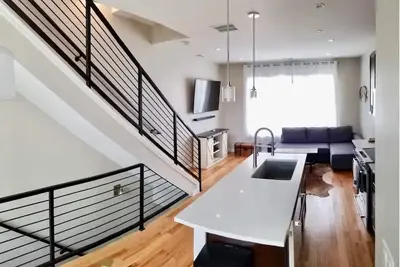 Highlands Home with Rocky Mountain Views!