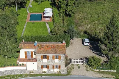 Image de Chianti Villa Chicco, private swimming pool with large garden, bbq, car parking