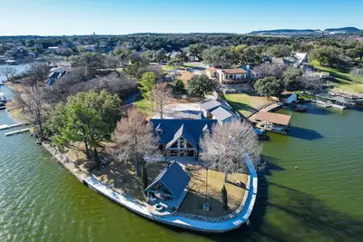 Image de Stunning Lake Granbury Retreat: Gazebo + Fire Pit!