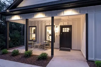 Image de Oakmoss Cottage- New Hottub - Office - Local Wineries - Pet friendly - Dahlonega