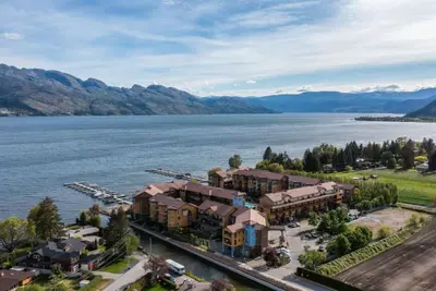 Image de Condo at Barona Beach Lakeside Resort