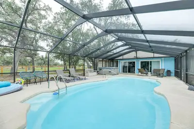 Image de 4 Mi to Beach: Gem w/ Private Pool in Rockport