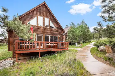 Image de Solitude Bighorn #5 - Mountain Cabin with Fireplace