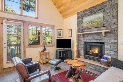 Image de Solitude Bobcat #2 - Mountain Cabin with Fireplace