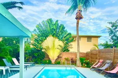 Villa Magellan, 250 m de la plage, piscine privée