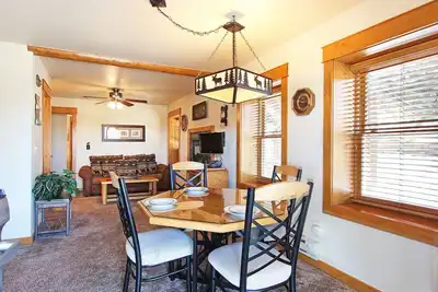 Image de Little Matterhorn 17a - 1 Br Condo with Fireplace and Mountain Views
