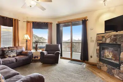 Image de Chiefs Head Peak 21b - 2 Br Condo with Private Hot Tub - Lake and Mountain Views