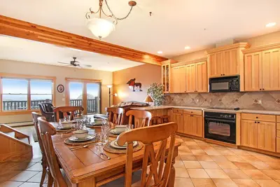 Image de Mount Chapin S4 - 3 Br Spacious Condo - Lake and Mountain Views