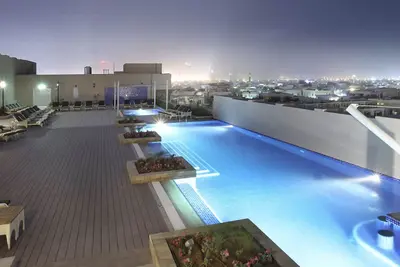 Image de Experience Unmatched Hospitality at the Hear of Dubai - Your Home Away from Home