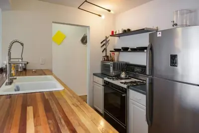Image de Surfboards included during your stay!