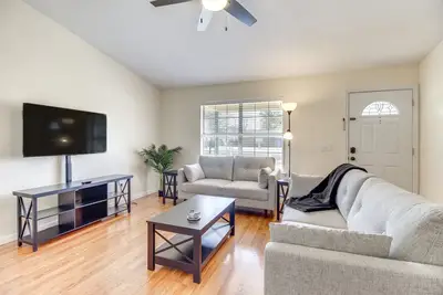 Image de Charming Hinesville Home < 6 Mi to Fort Stewart