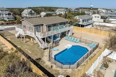 Image de Splash | 545 ft to the beach | Private Pool and Hot Tub