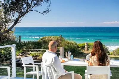 Image de The Mook- The perfect original beachfront shack
