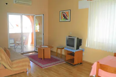 Image de Appartement d'une chambre avec le balcon Baska, Krk (A-22662-b)