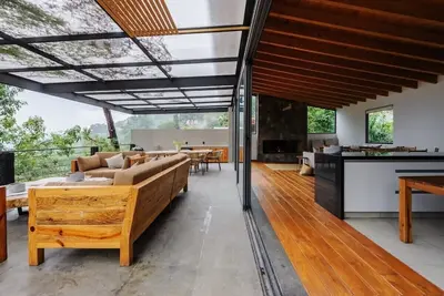 Image de Casa Colibrí: In the forest with a lake view