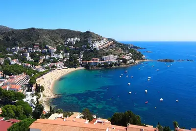 Image de Confortable appartement pour 4 personnes avec Wifi, piscine, Tv et terrasse