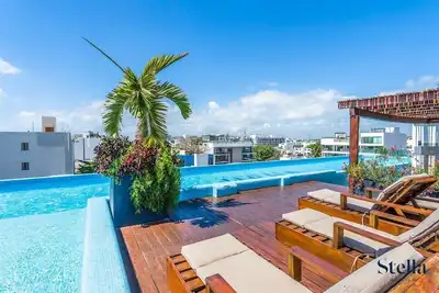 Image de Downtown Beach Retreat | Pool | Walk to 5th Ave