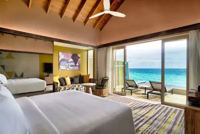 Image de Dive into Music: Overwater Villas & Underwater Tunes Await You!