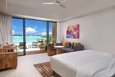 Image de Rock the Maldives: Infinite Ocean Views & Iconic Vibes Await!