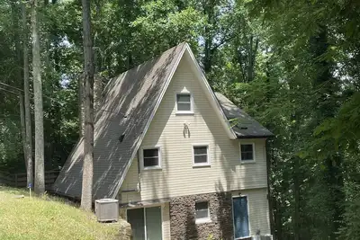 Image de Cozy 4br 3. 5b cabin w\/in walking distance to Hurricane Marina and Floating Mill