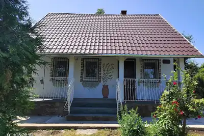 Image de Pet friendly garden house 9 kilometres from lake Balaton