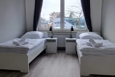 Image de Zweibettzimmer in Zentraler Lage