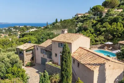 Image de Villa Tao - Golfe de St-Tropez - Stunning provencal villa with pool and sea view