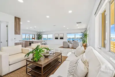 Image de Luxury condo with stunning intracoastal water views, near downtown West Palm Bch