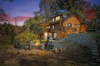 Image de New Rock-N-Roll themed cabin in Red River Gorge Ky
