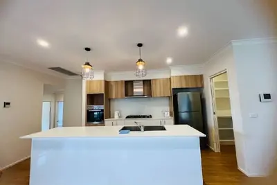 Image de Entire four bedroom house in Moncrieff near play ground