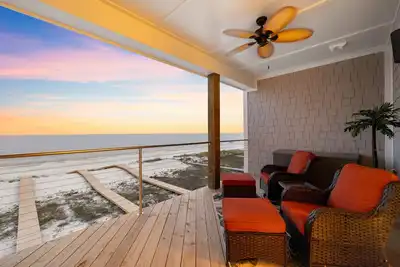 Image de Book Fall Stays Now! Hot Tub! Pet Friendly! Beach Front!