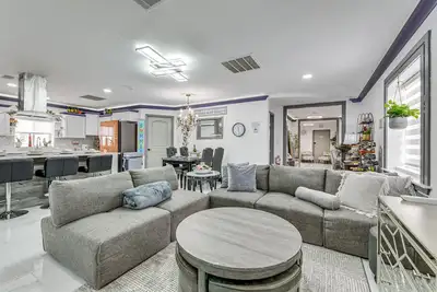 Image de Waterfront Slidell Home w\/ Patio: 3 Mi to Beach!