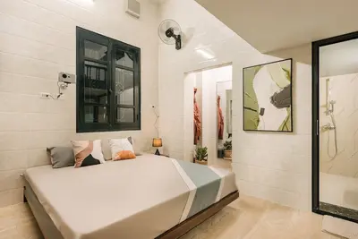 Image de City Center Home - 2 minutes to Hoan Kiem Lake, near Old Quarter, Trang Tien