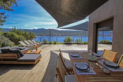 Image de Villa Pieds dans l'eau, 3 chambres, vue mer, pieds dans l'eau