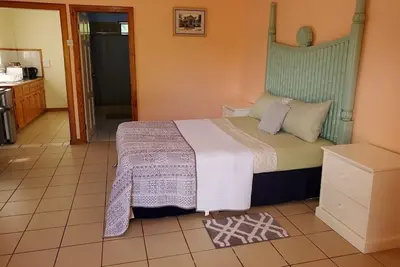 Image de Cozy 1-bedroom apartment with WiFi, Ac in enchanting Eau Piquant