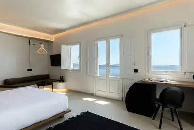 Image de Standard Santorini Suite | Breathtaking Sea Views | Oia