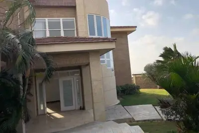 Image de Impressive Beachfront Cabin for rent