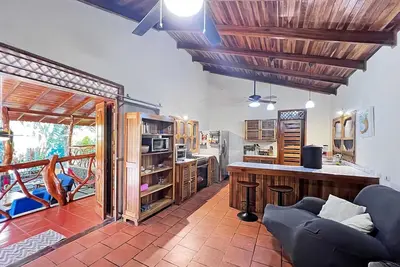 Image de Casa & Casita Miel - 3 Bed Jungle Oasis W/ Pool
