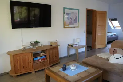 Image de Vacation apartment \"Emma\" in Güster, pets welcome. Also for 2 craftsmen,